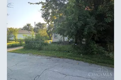 116 Maeder Avenue, Jefferson Twp, OH 45417 - Photo 3