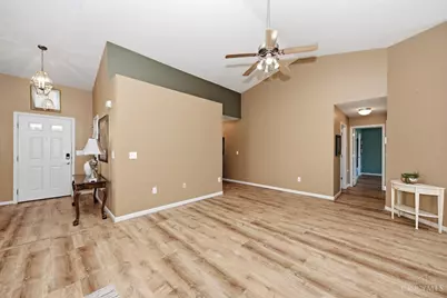 37 Hummingbird Way, Pierce Township, OH 45102 - Photo 5