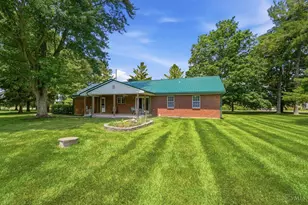 1428 E Social Row Rd, Washington Twp, OH 45458 - Photo 29