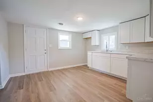 239 Cedar St, Franklin, OH 45005 - Photo 9