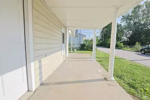 239 Cedar St, Franklin, OH 45005 - Photo 3