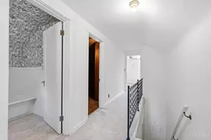 3927 N Cliff Ln, Cincinnati, OH 45220 - Photo 51