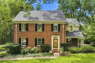 3927 N Cliff Ln, Cincinnati, OH 45220 - Photo 1