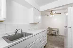 7119 Eastlawn Dr, Cincinnati, OH 45237 - Photo 13