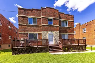 7119 Eastlawn Dr, Cincinnati, OH 45237 - Photo 3