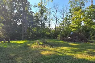 9815 Hickory Ridge Rd, Huntington Township, OH 45144 - Photo 15