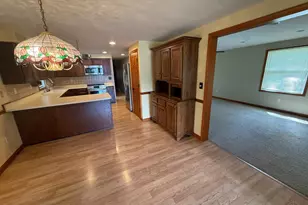 100 Waynoka Dr, Franklin Township, OH 45171 - Photo 13