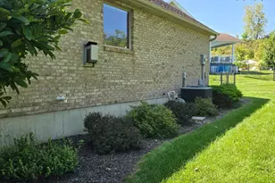 670 Orient Way, Hamilton, OH 45013 - Photo 15