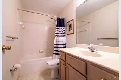 499 Vinegarten Drive, Union Township, OH 45255 - Photo 17