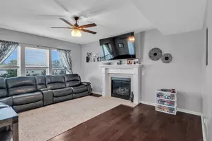 2075 Prairie Clover Dr, Turtle Creek Township, OH 45036 - Photo 15