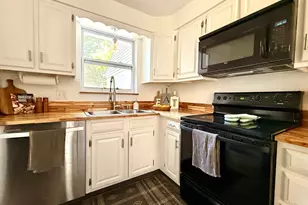 1530 Maple Ave, Wyoming, OH 45215 - Photo 15