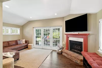 7050 Mt Vernon Avenue, Mariemont, OH 45227 - Photo 17