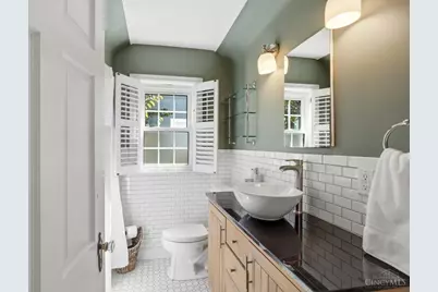 7050 Mt Vernon Avenue, Mariemont, OH 45227 - Photo 33
