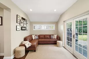 7050 Mt Vernon Ave, Mariemont, OH 45227 - Photo 19