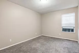 3725 Lacy Ct, Middletown, OH 45044 - Photo 9