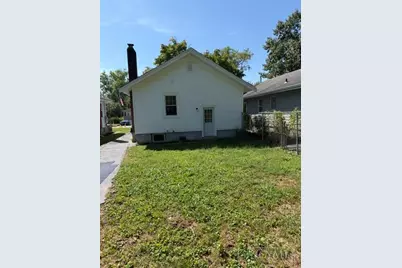 7008 Grace Avenue, Columbia Township, OH 45227 - Photo 13