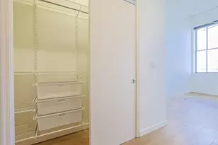 400 Pike St, Cincinnati, OH 45202 - Photo 21