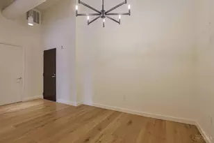 400 Pike St, Cincinnati, OH 45202 - Photo 11