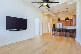 400 Pike St, Cincinnati, OH 45202 - Photo 7