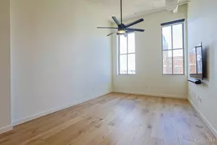 400 Pike St, Cincinnati, OH 45202 - Photo 5