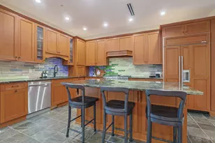 400 Pike St, Cincinnati, OH 45202 - Photo 37
