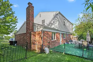 1727 John Gray Rd, Springfield Township, OH 45240 - Photo 21