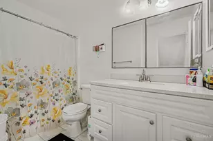 1727 John Gray Rd, Springfield Township, OH 45240 - Photo 13