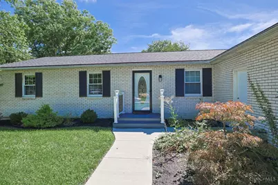 5250 Travelle Terrace, Fairfield, OH 45014 - Photo 3