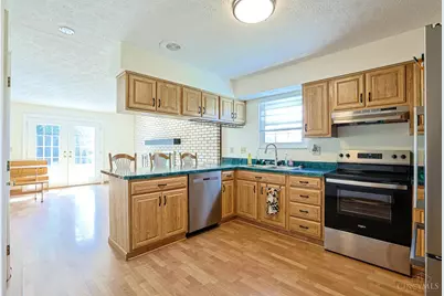 5250 Travelle Terrace, Fairfield, OH 45014 - Photo 17