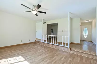 5250 Travelle Terrace, Fairfield, OH 45014 - Photo 7