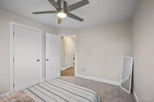 6097 W Fordham Pl, Silverton, OH 45213 - Photo 11