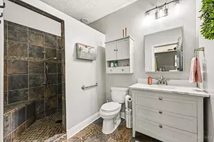 924 Oxford Middletown Rd, Hamilton, OH 45013 - Photo 13