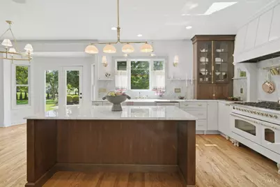 4065 Village Ridge Drive, Mason, OH 45040 - Photo 9