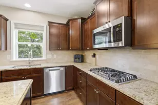 7510 Marsh Creek Ln, Hamilton Township, OH 45039 - Photo 15