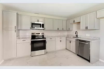 8929 Cavalier Drive, Springfield Township, OH 45231 - Photo 17