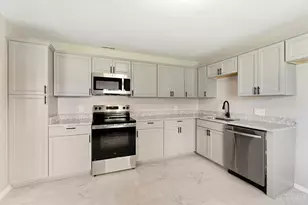 8929 Cavalier Dr, Springfield Township, OH 45231 - Photo 17