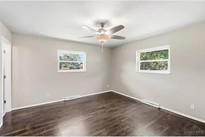 8929 Cavalier Drive, Springfield Township, OH 45231 - Photo 23