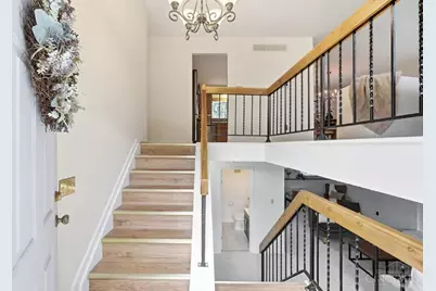 7709 Whitehall Circle W, West Chester, OH 45069 - Photo 7