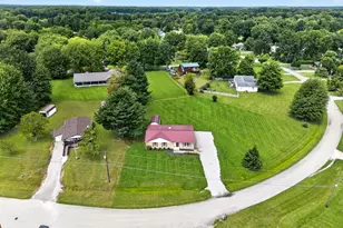 616 Lorelei Dr, Perry Township, OH 45118 - Photo 39