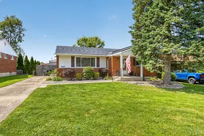 3993 Creek Road, Sharonville, OH 45241 - Photo 1