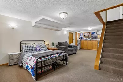1023 Paxton Avenue, Cincinnati, OH 45208 - Photo 31