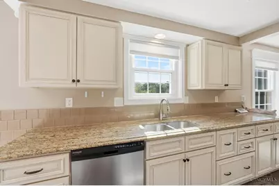 5246 Orchardridge Court, Cincinnati, OH 45239 - Photo 11