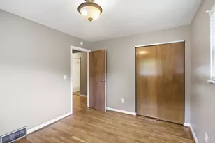 1861 Berkshire Rd, Anderson Township, OH 45230 - Photo 5