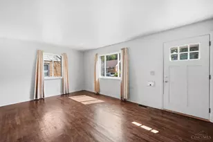 5719 Kiefer Ct, Cincinnati, OH 45224 - Photo 11