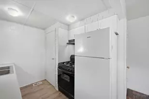 5719 Kiefer Ct, Cincinnati, OH 45224 - Photo 17
