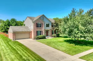 5925 Milburne Dr, Milford, OH 45150 - Photo 1