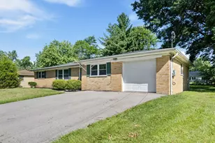 1178 Deblin Dr, Miami Township, OH 45150 - Photo 5
