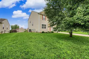 533 Lake Front Dr, Lebanon, OH 45036 - Photo 5