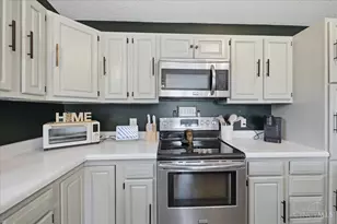 184 Dortmund Dr, Perry Township, OH 45118 - Photo 9