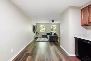 2436 Mustang Dr, Cincinnati, OH 45211 - Photo 5